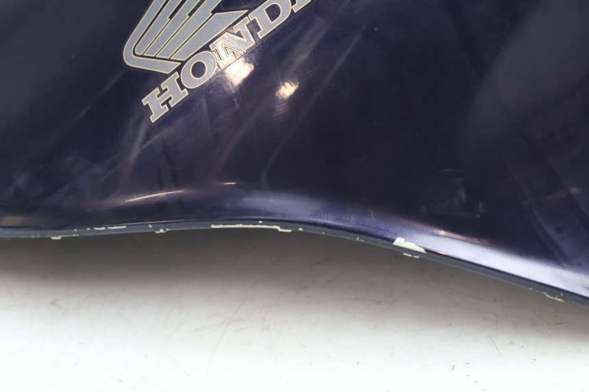 photo de CARÉNAGE RESERVATÓRIO HONDA ST PAN EUROPEAN 1100 (1990 - 2002) - Detalhe da peça