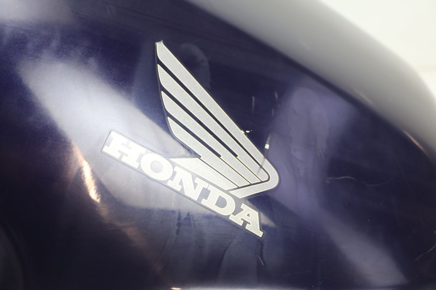 photo de CARÉNAGE RESERVATÓRIO HONDA ST PAN EUROPEAN 1100 (1990 - 2002) - Peça verificada
