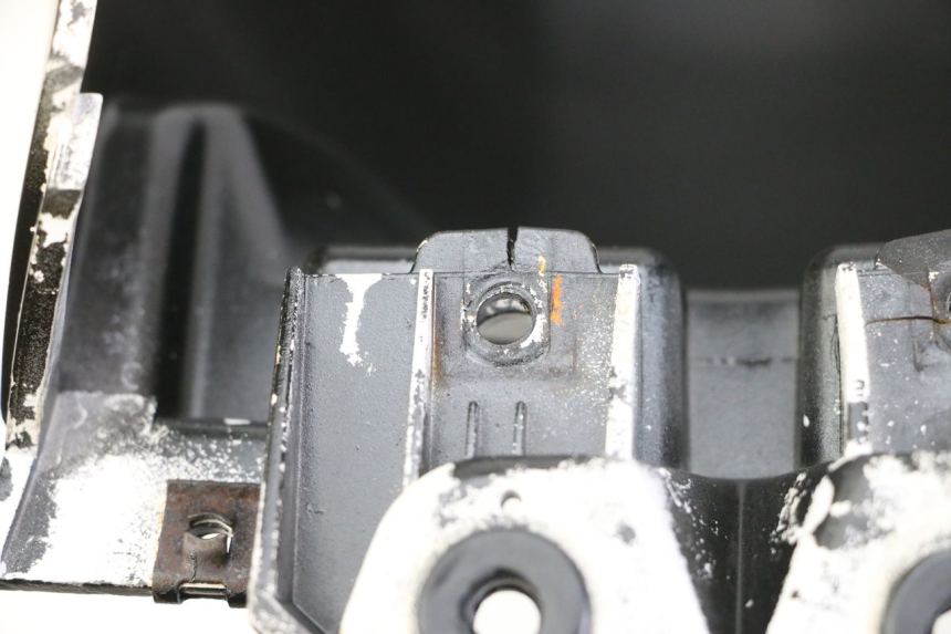 photo de CARROÇARIA DO RESERVATÓRIO YAMAHA TZR 50 (2008 - 2016) - Ampliação técnica