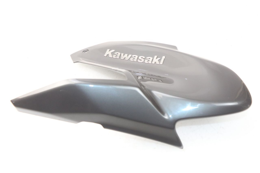photo de CARROÇARIA DO RESERVATÓRIO KAWASAKI Z Z900 900 (2017 - 2019) - Marcações e referências