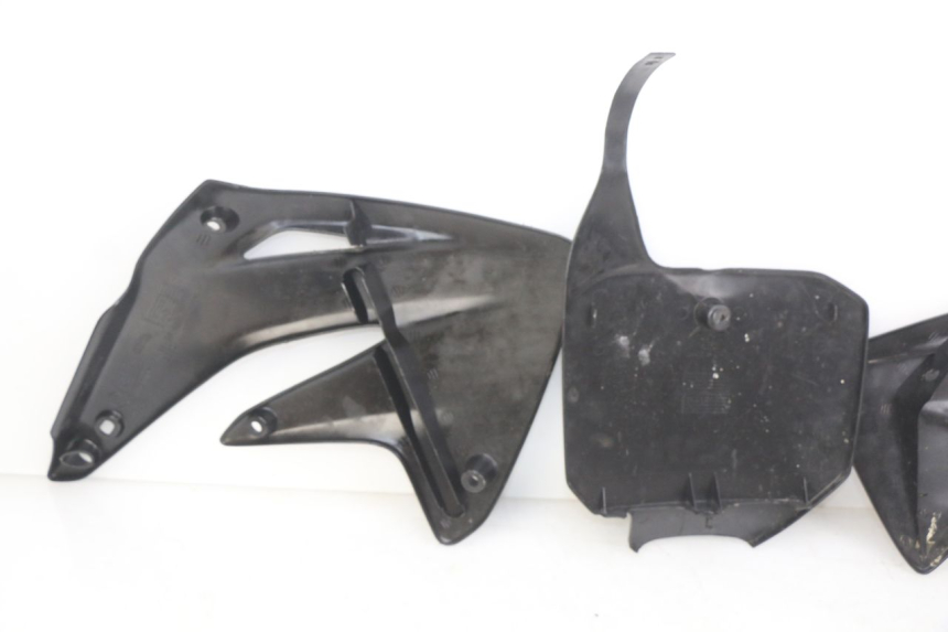 photo de CARROÇARIA E CARENAGEM COMPLETA HONDA CR 80 (2001 - 2003) - Detalhe da peça