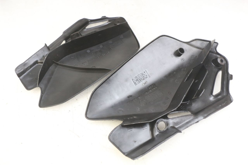 photo de CARROÇARIA E CARENAGEM COMPLETA HONDA CR 80 (2001 - 2003) - Ampliação técnica