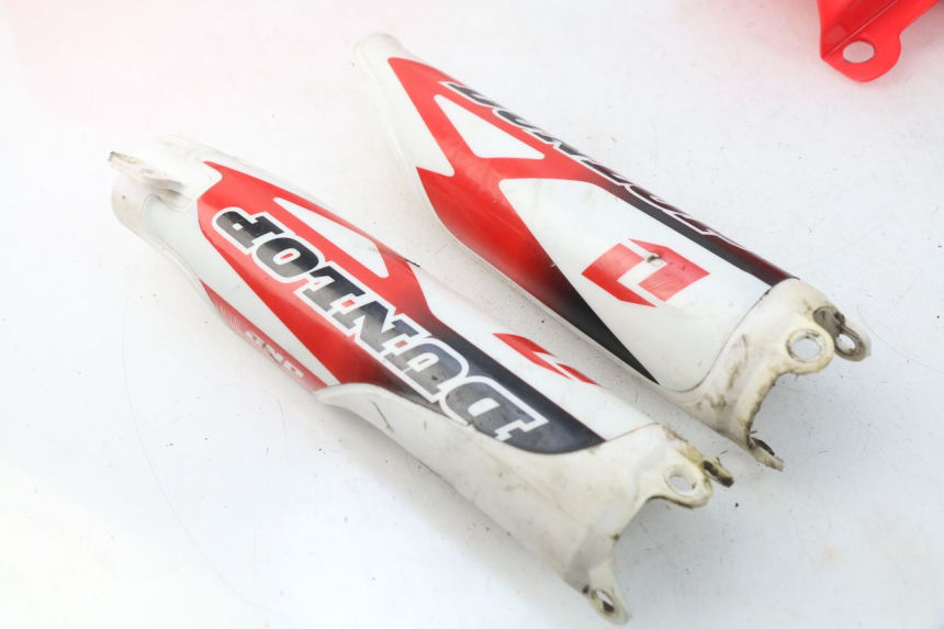 photo de CARROÇARIA E CARENAGEM COMPLETA HONDA CRF CR-F 450 (2005 - 2008) - Vista de perto