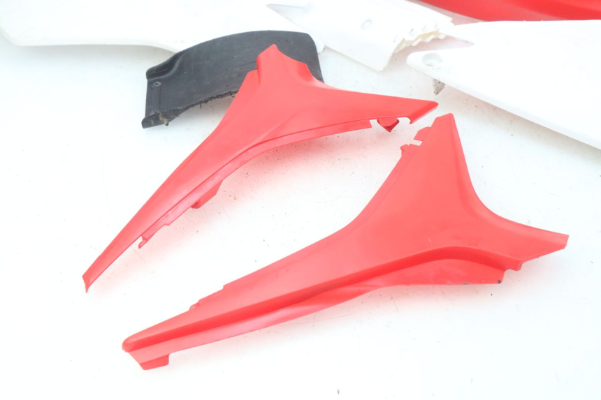 photo de CARROÇARIA E CARENAGEM COMPLETA HONDA CRF 250 (2013 - 2016) - Ângulo alternativo