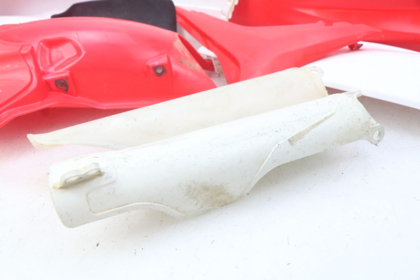 photo de CARROÇARIA E CARENAGEM COMPLETA HONDA CRF 250 (2013 - 2016) - Outro ângulo de visão