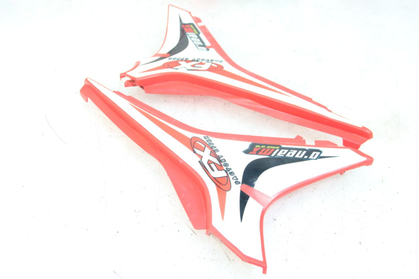 photo de CARROÇARIA E CARENAGEM COMPLETA HONDA CRF 250 (2010 - 2013) - Marcações e referências