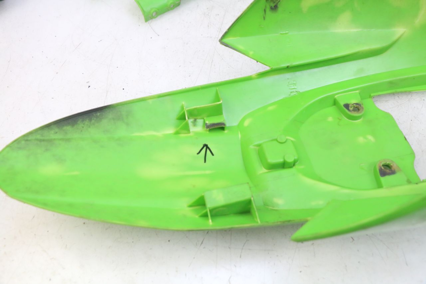 photo de CARROÇARIA E CARENAGEM COMPLETA APOLLO DIRT BIKE 125 (2010 - 2018) - Detalhes característicos
