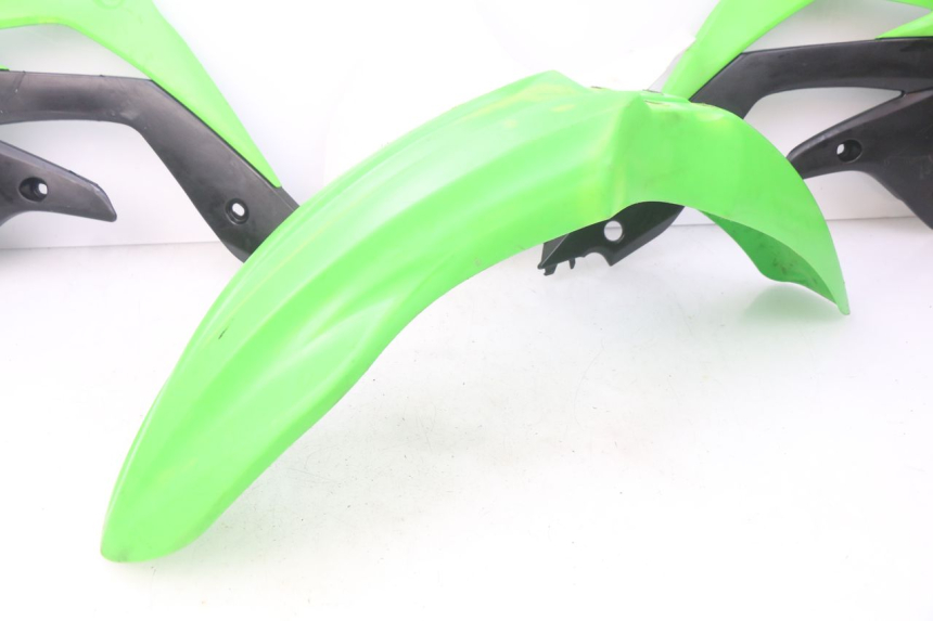 photo de CARROÇARIA E CARENAGEM COMPLETA KAWASAKI KX F KXF 450 (2012 - 2015) - Detalhes característicos