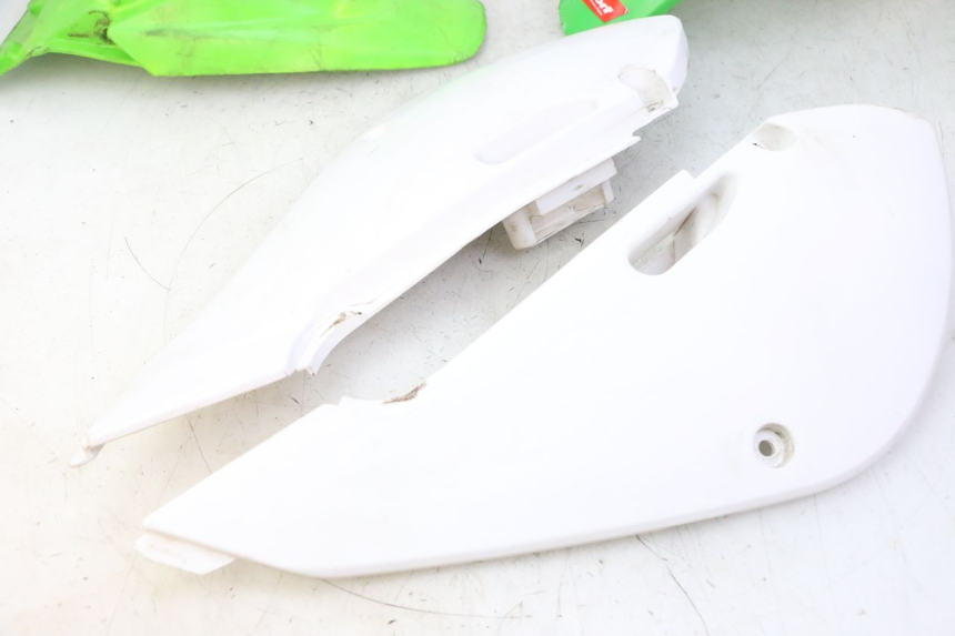 photo de CARROÇARIA E CARENAGEM COMPLETA KAWASAKI KX 65 (2000 - 2019) - Estrutura - ampliação
