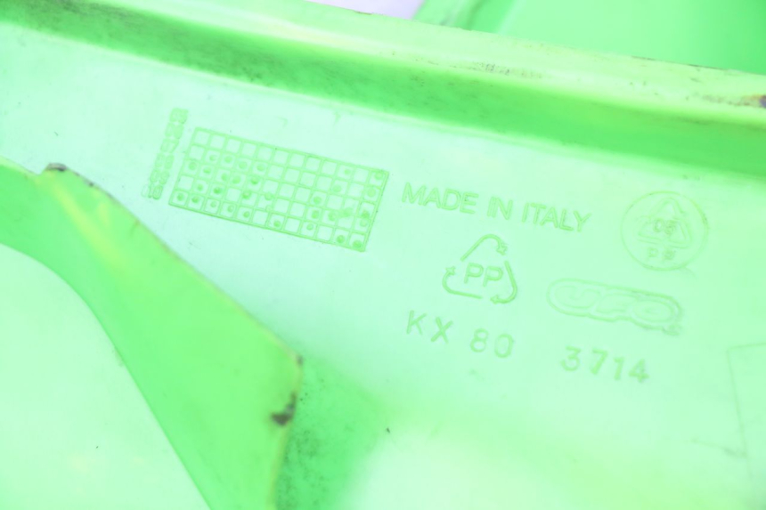 photo de CARROÇARIA COMPLETA KAWASAKI KX 85 (2001 - 2013) - Detalhe da peça
