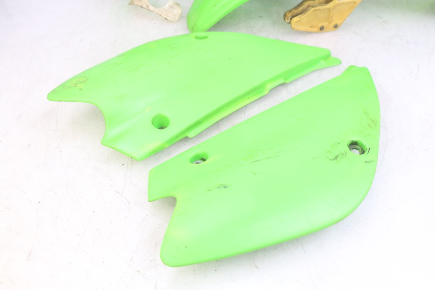 photo de CARROÇARIA COMPLETA KAWASAKI KX 85 (2001 - 2013) - Peça verificada