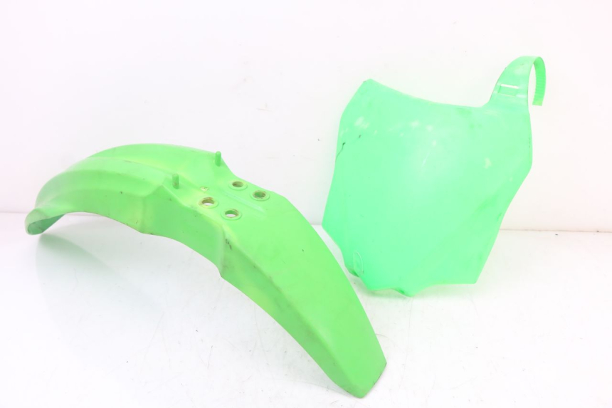 photo de CARROÇARIA E CARENAGEM COMPLETA KAWASAKI KX 85 (2014 - 2021) - Zoom do estado de desgaste