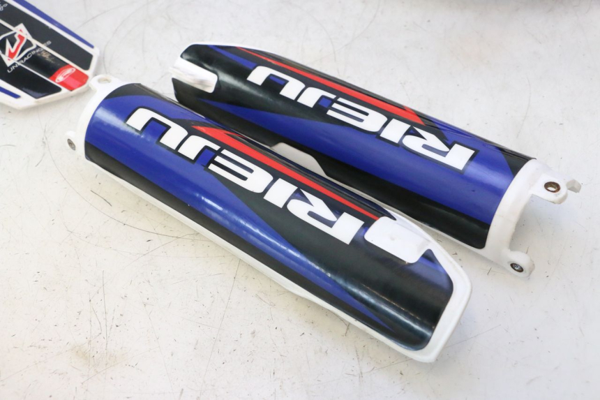 photo de CARROÇARIA COMPLETA RIEJU MRT PRO SUPERMOTARD 50 (2007 - 2018) - Detalhe da peça