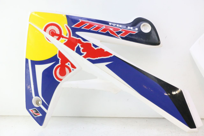 photo de CARROÇARIA COMPLETA RIEJU MRT PRO SUPERMOTARD 50 (2007 - 2018) - Zoom do estado de desgaste