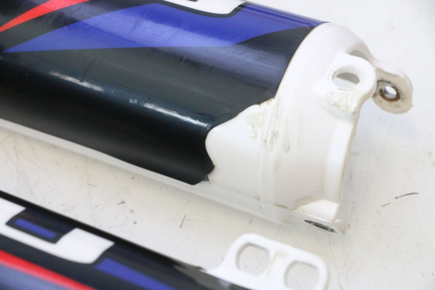 photo de CARROÇARIA COMPLETA RIEJU MRT PRO SUPERMOTARD 50 (2007 - 2018) - Outro ângulo de visão