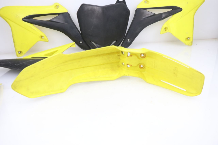 photo de CARROÇARIA E CARENAGEM COMPLETA SUZUKI RM-Z RMZ 250 (2010 - 2016) - Peça verificada
