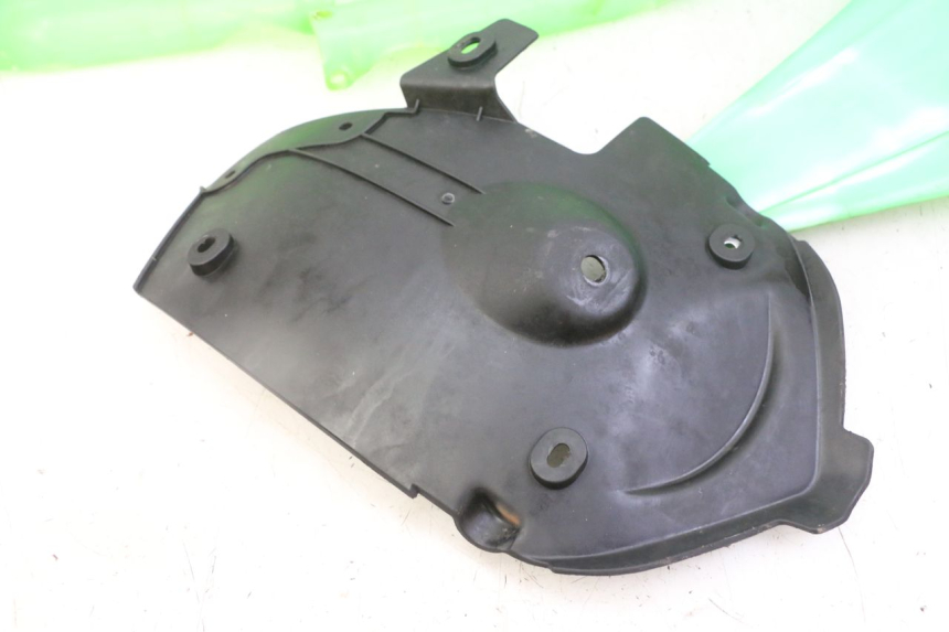 photo de CARROÇARIA COMPLETA APOLLO RXF 125 - Ângulo alternativo