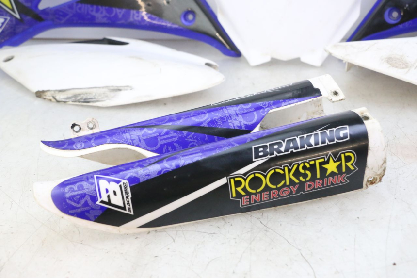 photo de CARROÇARIA E CARENAGEM COMPLETA YAMAHA YZ-F YZF 250 (2007 - 2013) - Vista de perto
