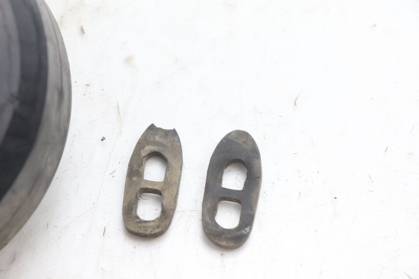 photo de TAMPA DE IGNIÇÃO PEUGEOT 103 SPX CLIP 50 (1989 - 1992) - Detalhe da peça