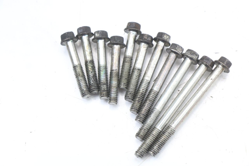photo de TAMPA DE IGNIÇÃO SUZUKI BURGMAN 125 (2007 - 2014) - Pontos de fixação