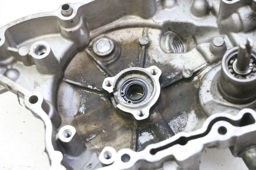 photo de TAMPA DE IGNIÇÃO HONDA FES S-WING SWING ABS 125 (2007 - 2015) - Ampliação técnica