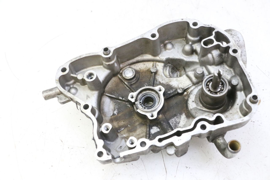 photo de TAMPA DE IGNIÇÃO HONDA FES S-WING SWING ABS 125 (2007 - 2015) - Pontos de fixação