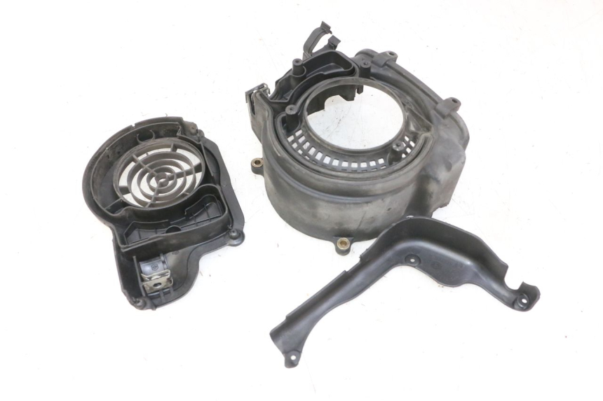 photo de TAMPA DE IGNIÇÃO PIAGGIO LIBERTY 125 (1998 - 2008) - Pontos de fixação