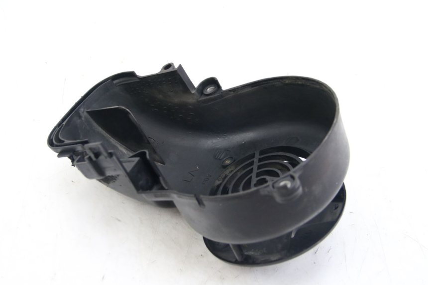 photo de TAMPA DE IGNIÇÃO TNT MOTOR OTTO 2T 50 (2012 - 2018) - Pontos de fixação