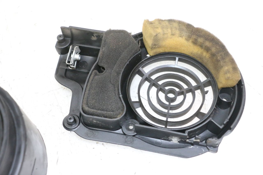 photo de TAMPA DE IGNIÇÃO PIAGGIO VESPA LX 150 (2005 - 2013) - Peça verificada