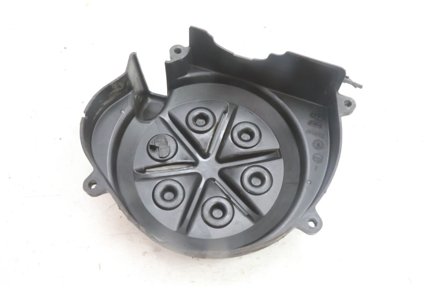 photo de TAMPA DE IGNIÇÃO GILERA RUNNER SP 50 (2002 - 2004) - Pontos de fixação