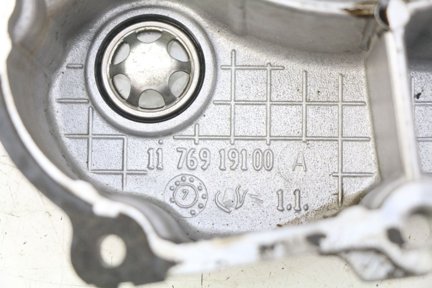 photo de TAMPA DE IGNIÇÃO PEUGEOT SATELIS COMPRESSOR K15 125 (2006 - 2009) - Detalhe da peça