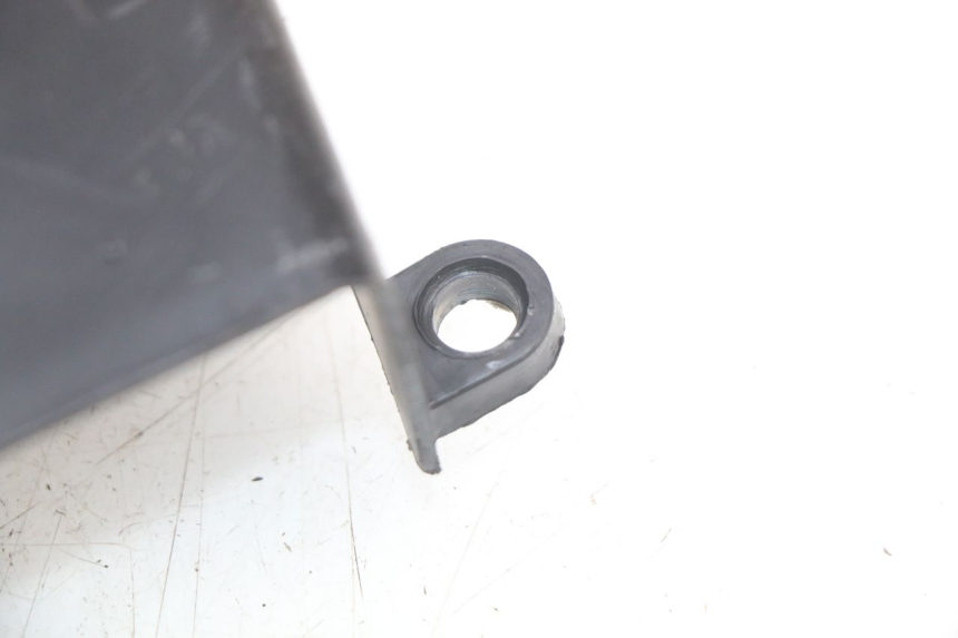 photo de TAMPA DE IGNIÇÃO PEUGEOT SPEEDFIGHT 3 AIR 50 (2009 - 2015) - Zoom do estado de desgaste