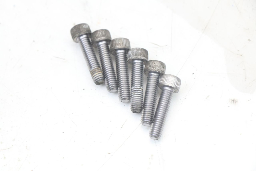 photo de TAMPA DE IGNIÇÃO YAMAHA TDM ABS 900 (2002 - 2014) - Detalhes característicos