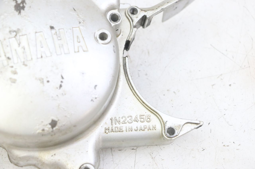 photo de TAMPA DE IGNIÇÃO YAMAHA TDR DELTABOX 125 (1997 - 2003) - Pontos de fixação