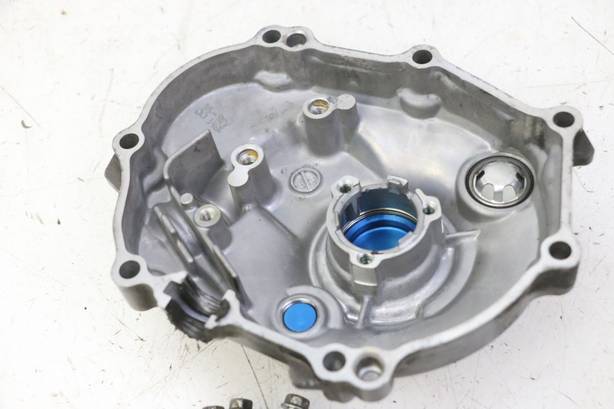 photo de TAMPA DE IGNIÇÃO YAMAHA YZ-F YZF 250 (2014 - 2018) - Zoom do estado de desgaste