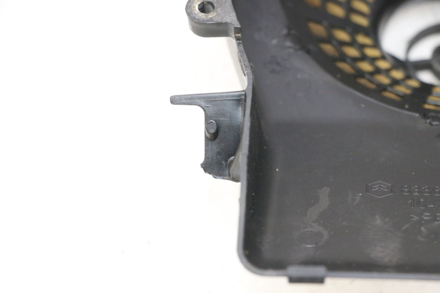photo de TAMPA DE IGNIÇÃO PIAGGIO ZIP 2T 50 (2009 - 2019) - Detalhe da peça