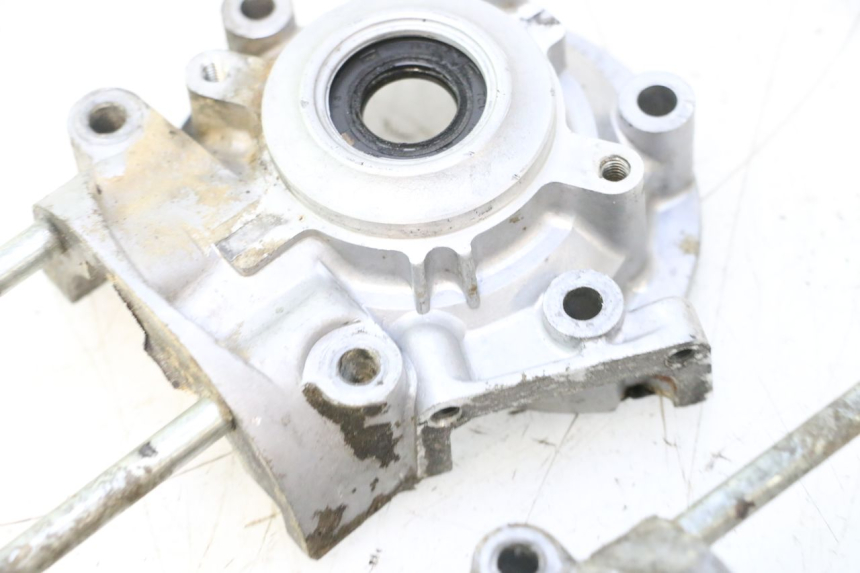 photo de CARCAÇA INFERIOR DO MOTOR PEUGEOT 103 SPX CLIP 50 (1989 - 1992) - Vista de perto
