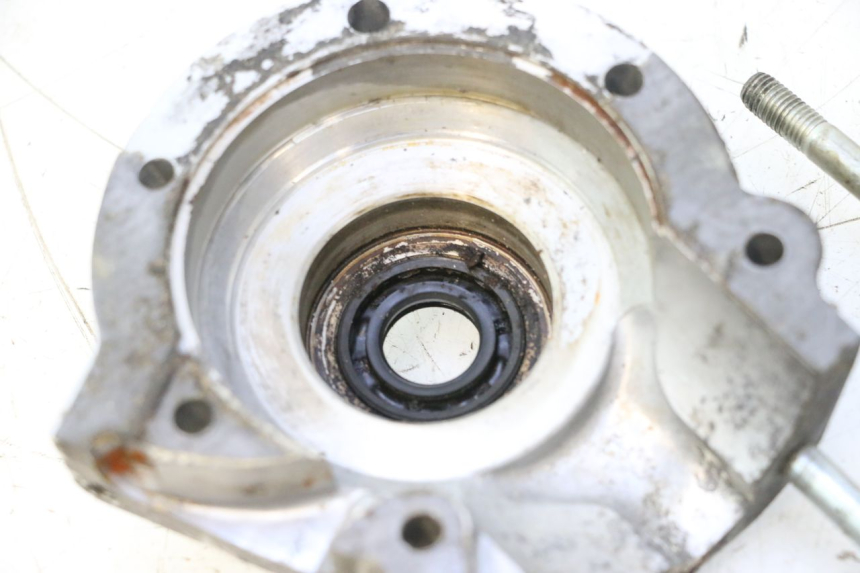 photo de CARCAÇA INFERIOR DO MOTOR PEUGEOT 103 SPX CLIP 50 (1989 - 1992) - Vista de perfil