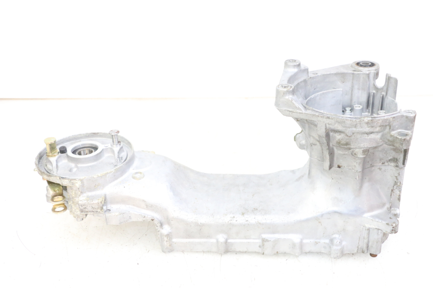 photo de CARTER INFERIOR DO MOTOR DAELIM A-FOUR 2T 50 (2005 - 2012) - Vista de perto
