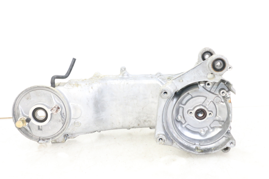 photo de CARTER INFERIOR DO MOTOR DAELIM A-FOUR 2T 50 (2005 - 2012) - Pontos de fixação
