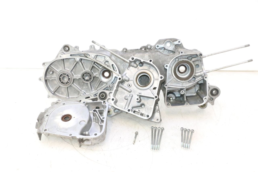 photo de CARTER INFERIOR DO MOTOR KYMCO AGILITY 16+ 4T 50 (2018 - 2023) - Detalhe da peça
