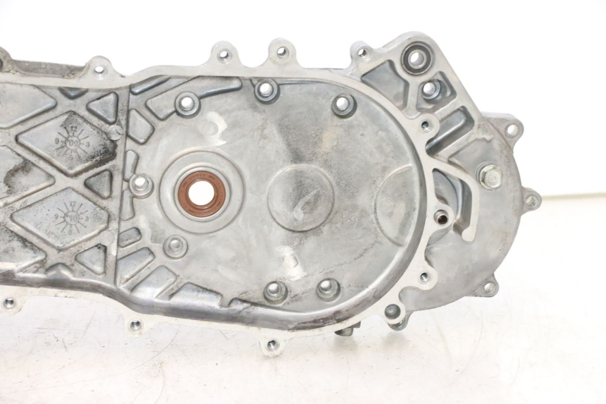 photo de CARTER INFERIOR DO MOTOR KYMCO AGILITY 16+ 4T 50 (2018 - 2023) - Vista de perto