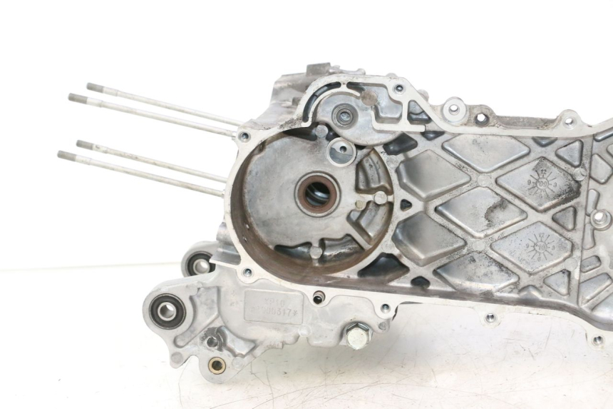 photo de CARTER INFERIOR DO MOTOR KYMCO AGILITY 16+ 4T 50 (2018 - 2023) - Imagem adicional