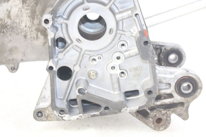 photo de CARTER INFERIOR DO MOTOR KYMCO AGILITY 4T 50 (2005 - 2018) - Detalhes característicos