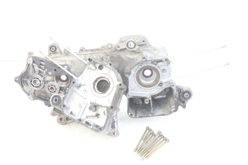 photo de CARTER INFERIOR DO MOTOR KYMCO AGILITY 4T 50 (2005 - 2018) - Ângulo alternativo