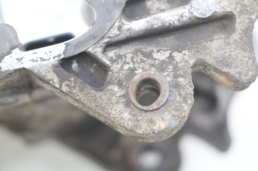 photo de CARTER INFERIOR DO MOTOR KYMCO AGILITY 4T 50 (2005 - 2018) - Zoom do estado de desgaste