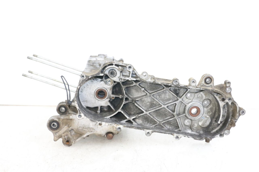 photo de CARTER INFERIOR DO MOTOR KYMCO AGILITY 4T 50 (2005 - 2018) - Vista principal