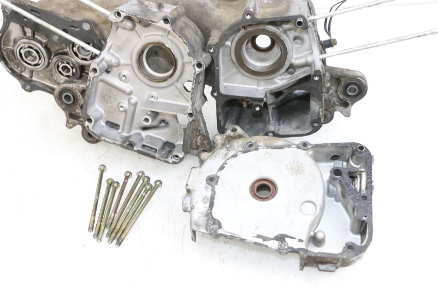 photo de CARTER INFERIOR DO MOTOR KYMCO AGILITY 4T 50 (2005 - 2018) - Vista de perfil