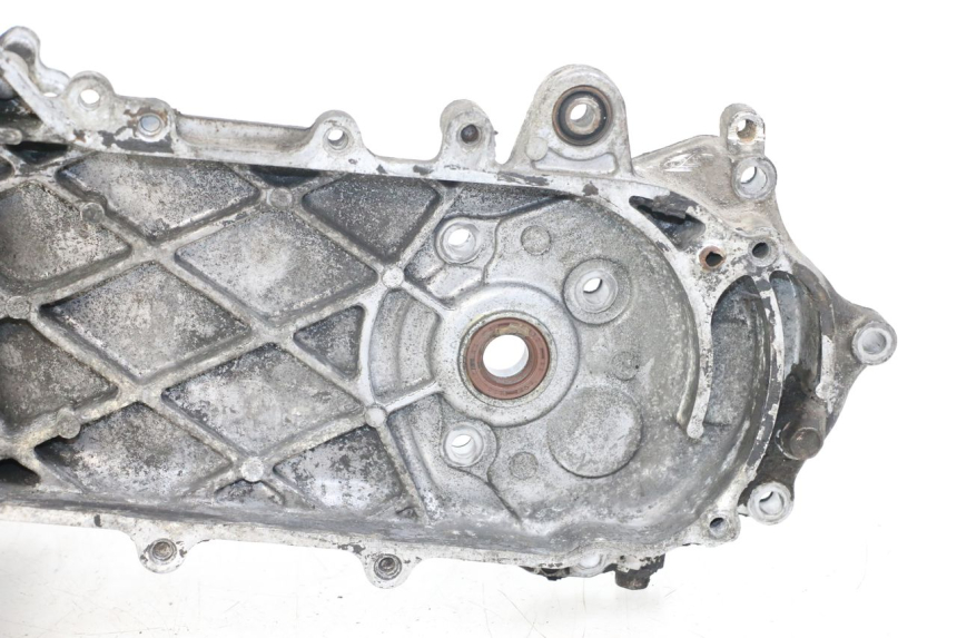 photo de CARTER INFERIOR DO MOTOR KYMCO AGILITY 4T 50 (2005 - 2018) - Vista de perto