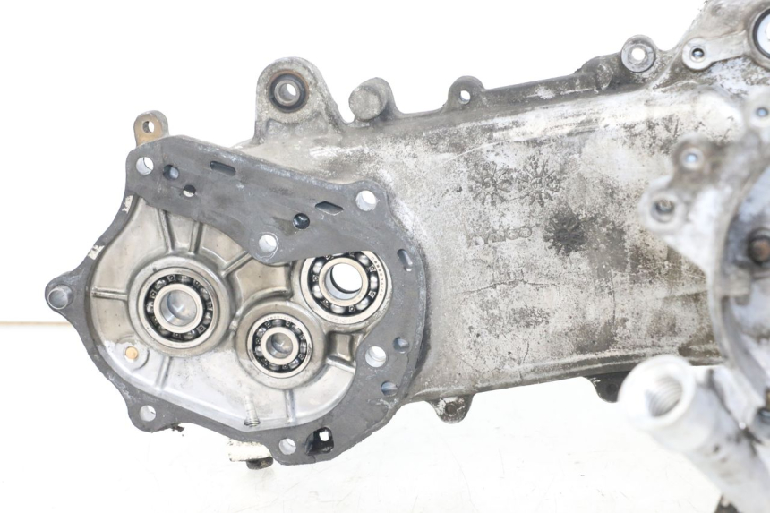 photo de CARTER INFERIOR DO MOTOR KYMCO AGILITY 4T 50 (2005 - 2018) - Estrutura - ampliação